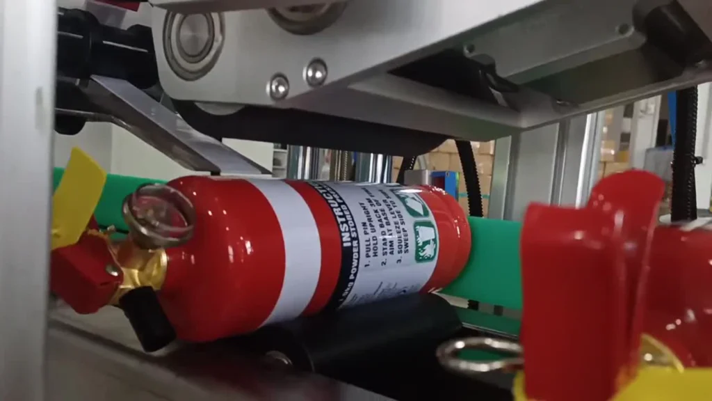 宁波凯旋消防器材有限公司双定位卧贴灭火器产品贴标2.mp4-20251028-133559_WH_1920x1080px