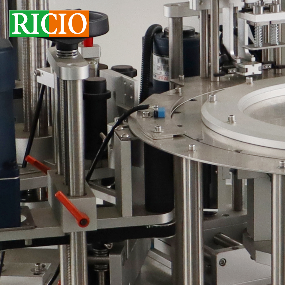 syringe filling label machine