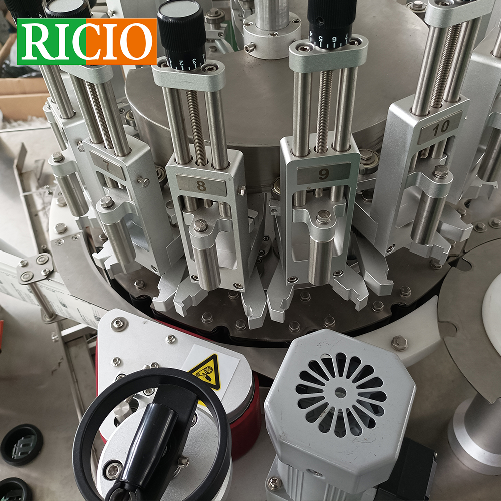 连续式加杆贴标机06