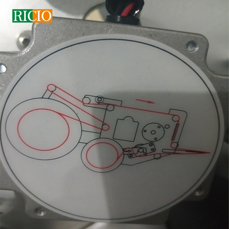 Horizontal Needle Labeling Machine