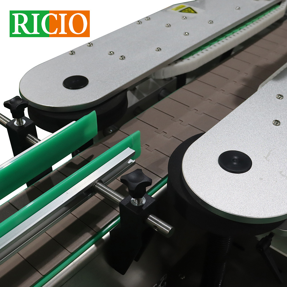 double head labeling machine