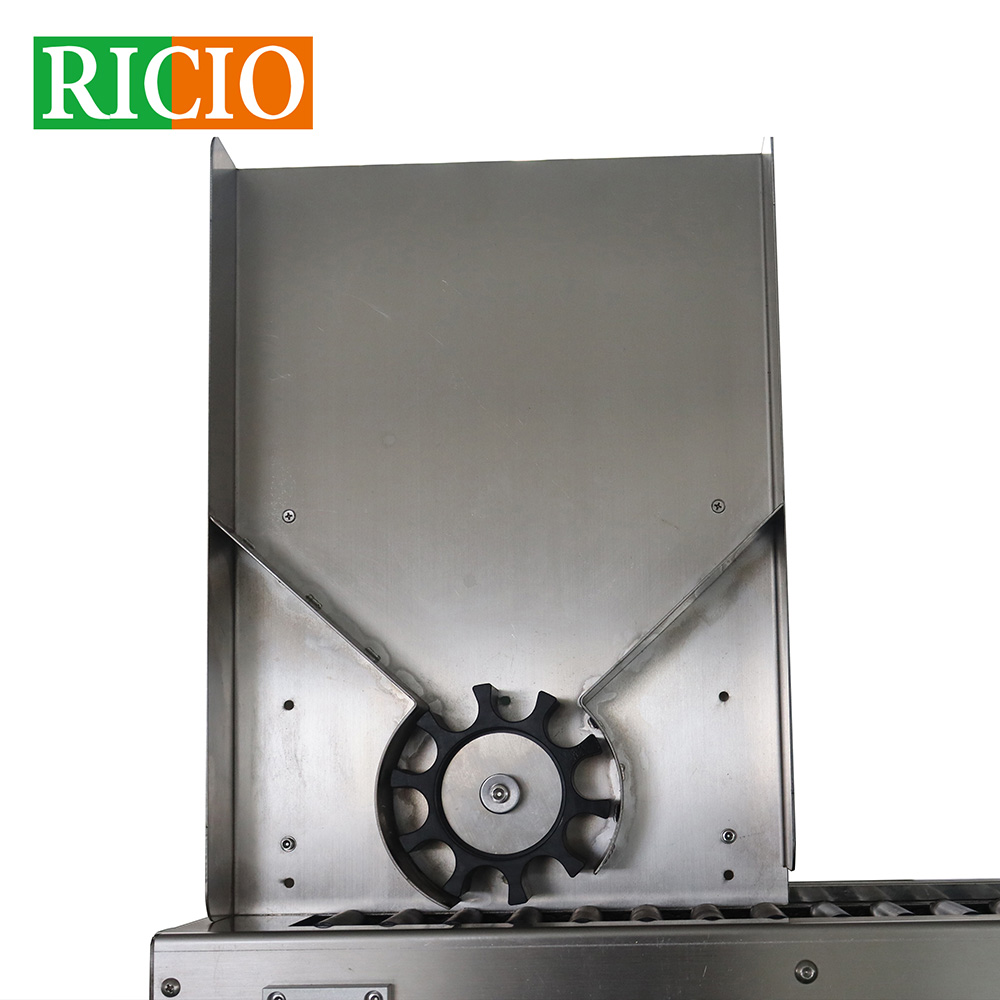 fully auto horizontal labeling machine