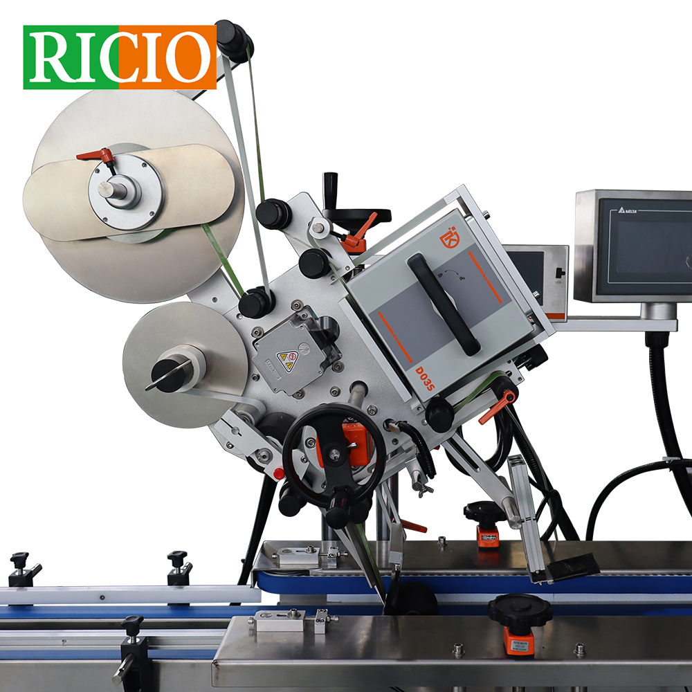 self-adhesive labeling machine