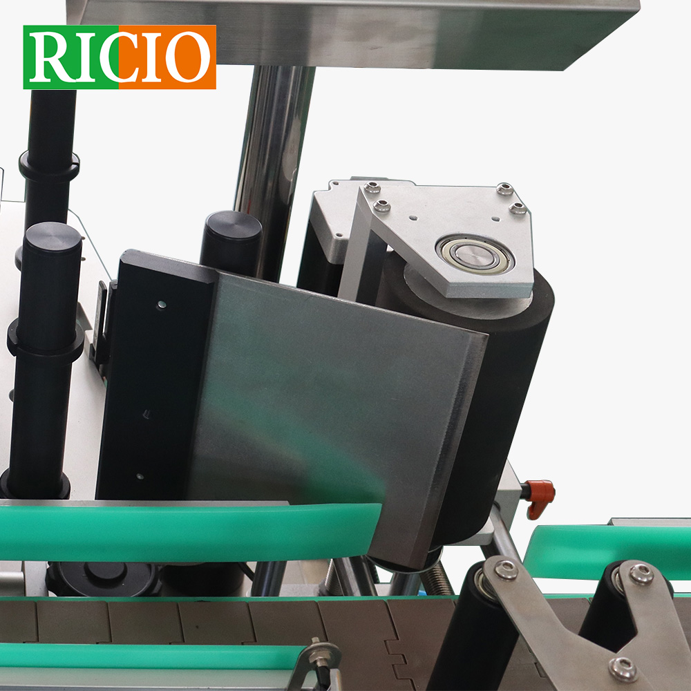 labeling machine automatic