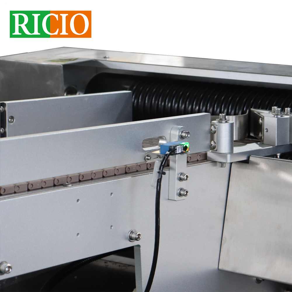 high speed ampoule labelling machine