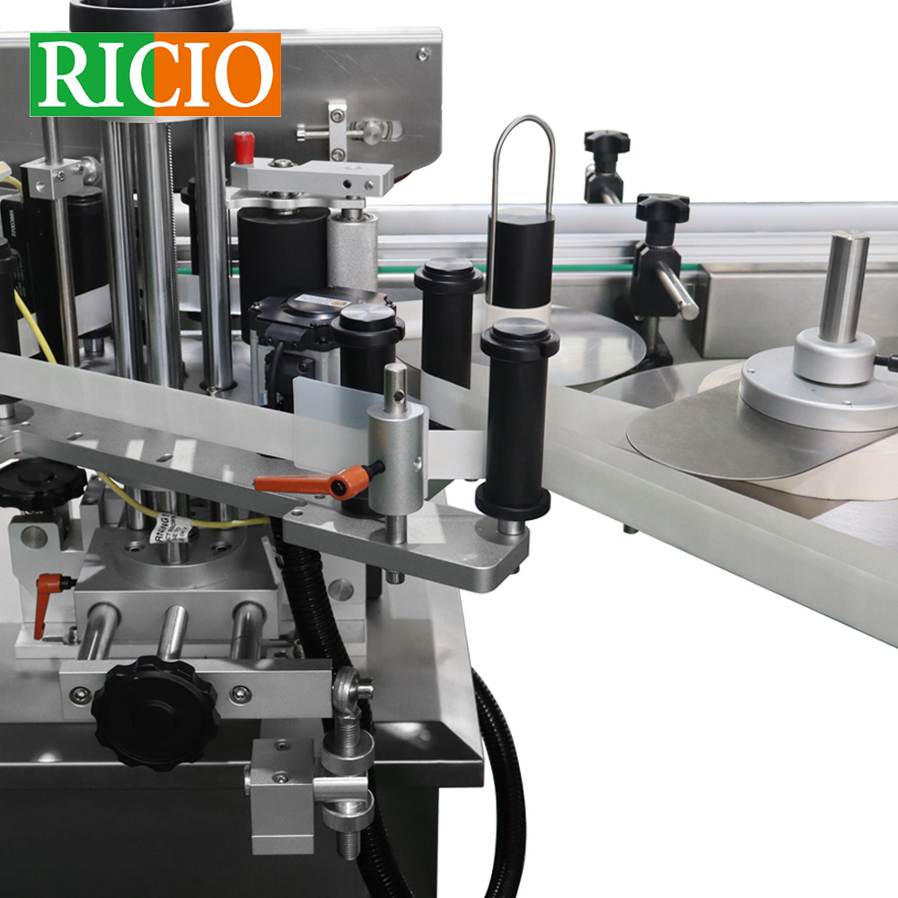 label sealing machine