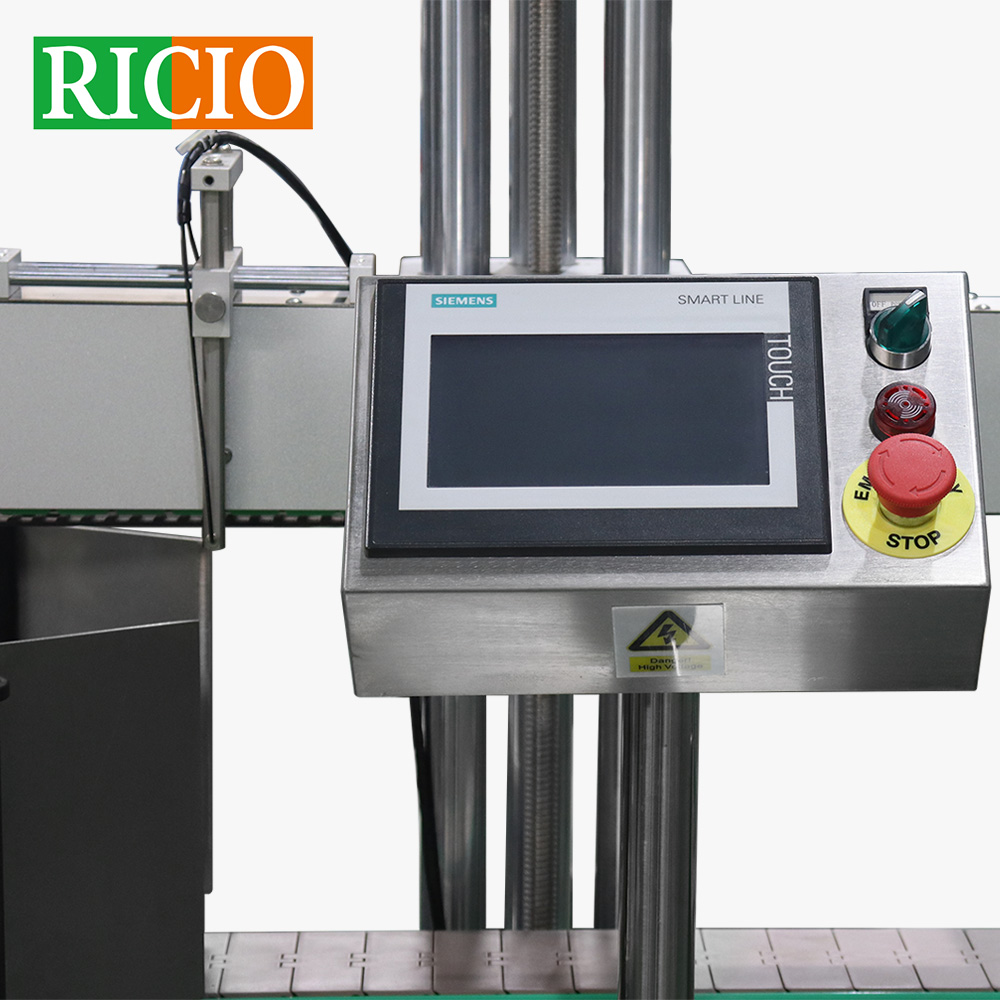 single-side labeling machine